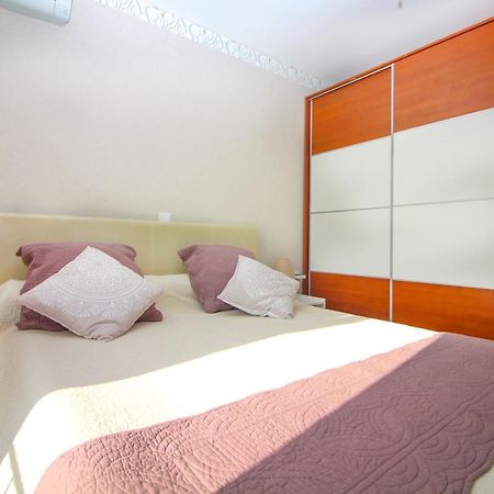 Vistamar Apartment Rogoznica  Ngoại thất bức ảnh