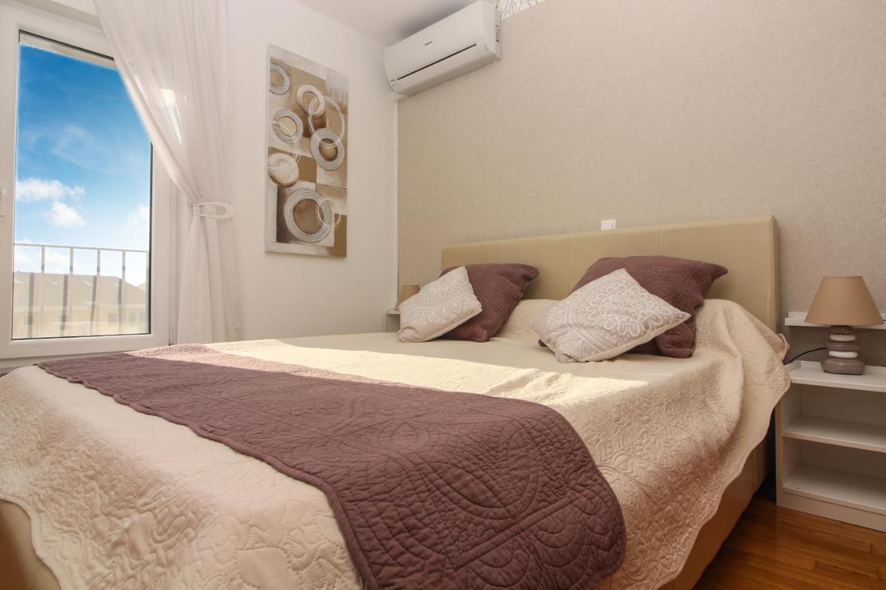 Vistamar Apartment Rogoznica  Ngoại thất bức ảnh