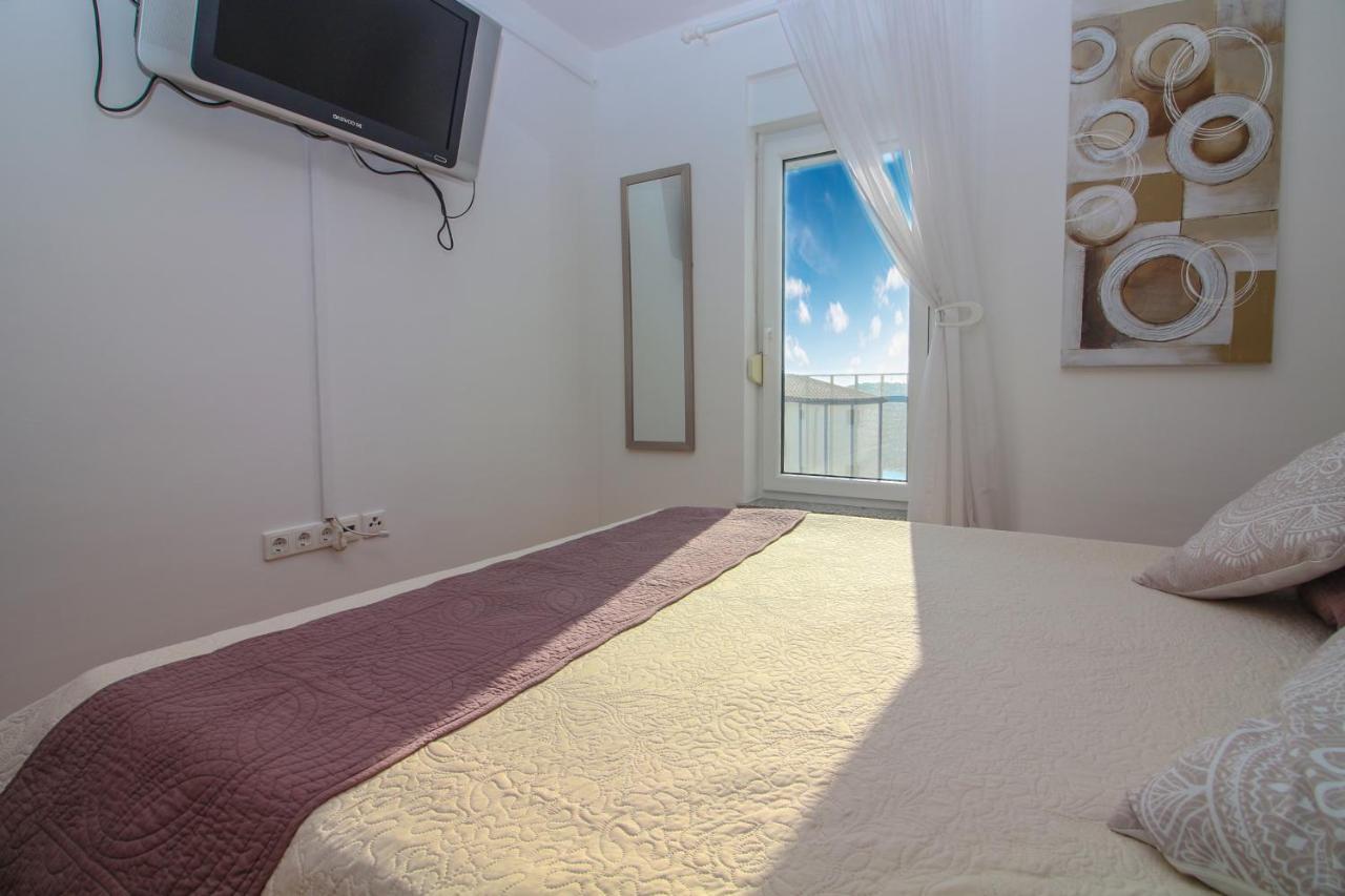 Vistamar Apartment Rogoznica  Ngoại thất bức ảnh