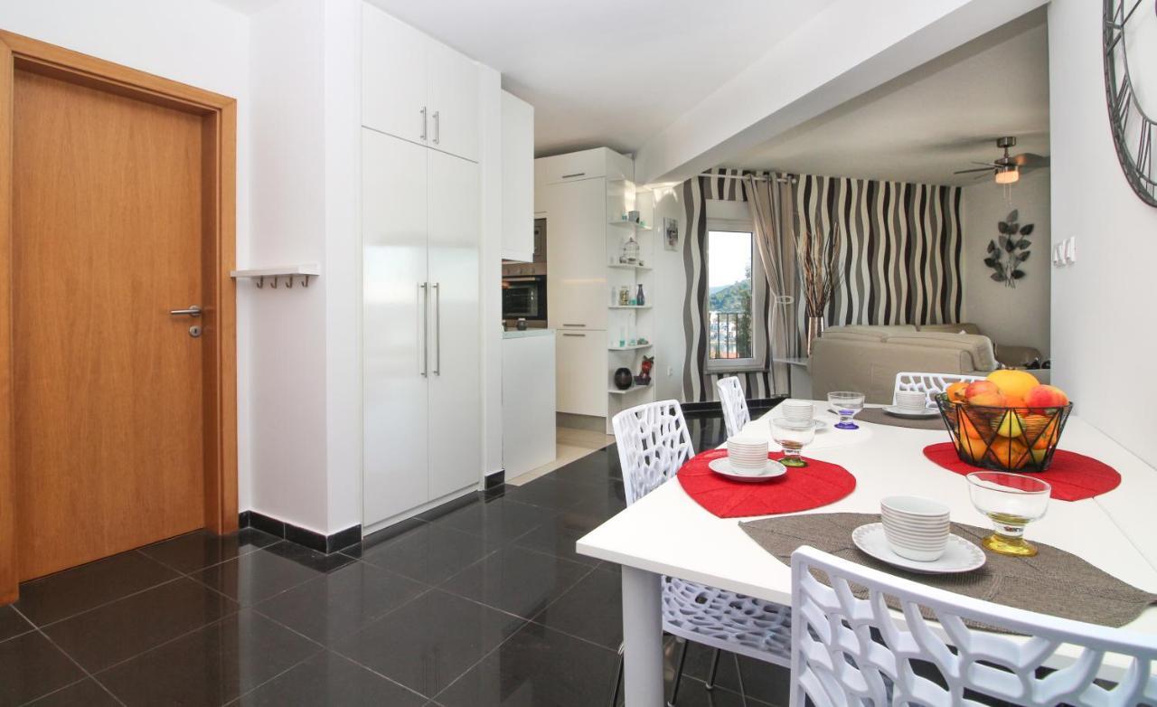 Vistamar Apartment Rogoznica  Ngoại thất bức ảnh